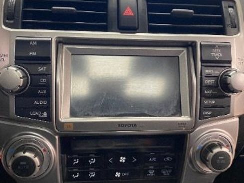 Used 2011 Toyota 4Runner Limited image 19