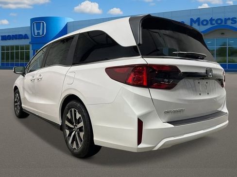 New 2026 Honda Odyssey EX-L image 3