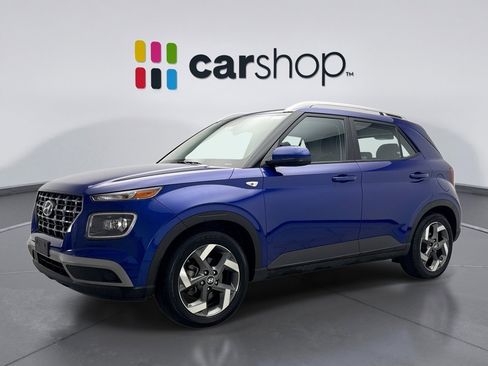 Used 2024 Hyundai Venue Limited FWD image 1
