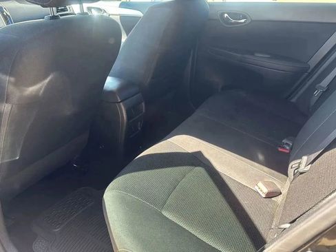 Used 2019 Nissan Sentra S image 14