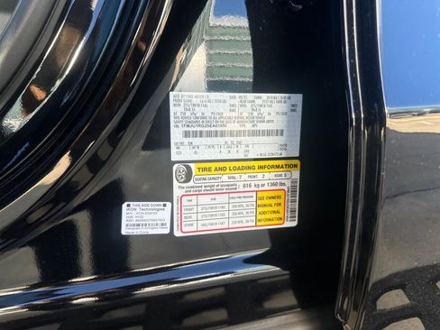 New 2025 Ford Expedition Tremor image 30