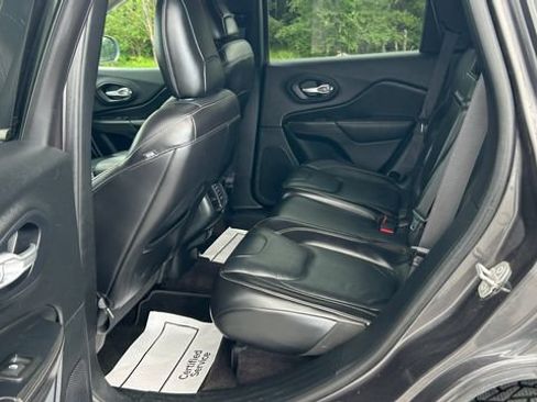 Used 2016 Jeep Cherokee Limited AWD/4WD image 31