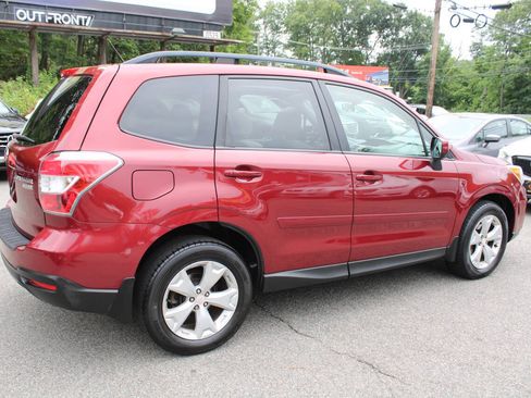 Used 2015 Subaru Forester 2.5i Premium AWD/4WD image 7