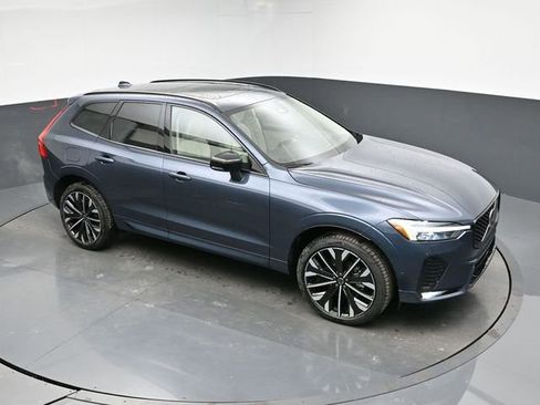New 2026 Volvo XC60 B5 Ultra w/ Protection Package Premier image 37