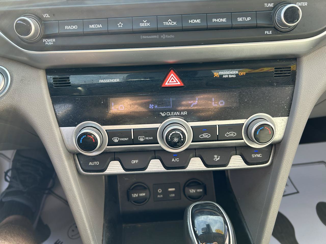Used 2019 Hyundai Elantra Value Edition FWD image 25