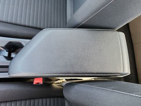 Used 2024 Volkswagen Jetta S image 20