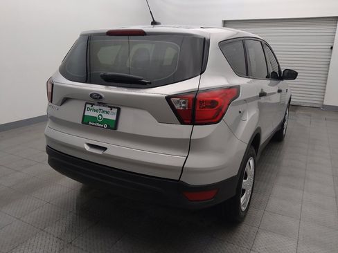 Used 2019 Ford Escape S image 7