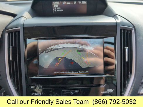 Used 2023 Subaru Forester Premium image 20