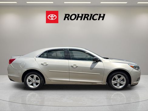 Used 2015 Chevrolet Malibu LS w/ Protection Package FWD image 5