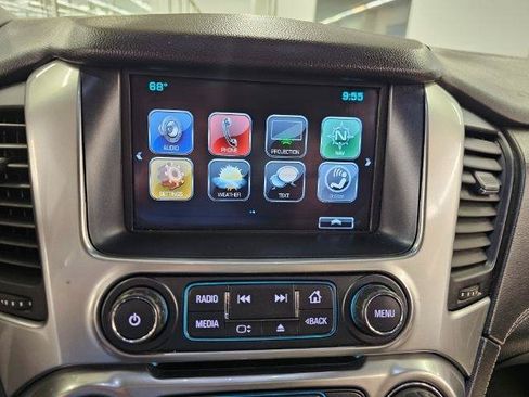 Used 2018 Chevrolet Tahoe LT AWD/4WD image 16