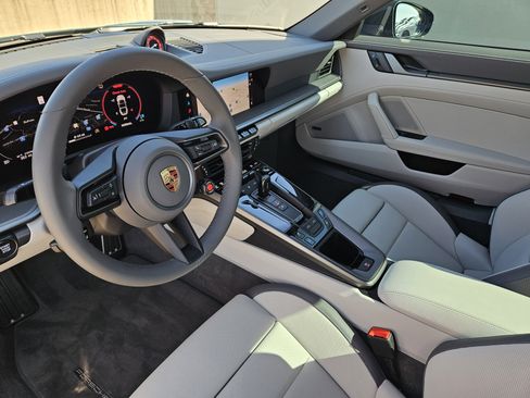 Certified 2026 Porsche 911 Targa 4S image 4