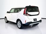 Used 2023 Kia Soul LX w/ Option Group 015 image 5