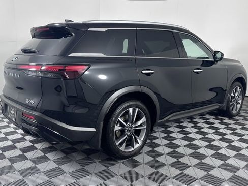 Certified 2025 INFINITI QX60 Luxe w/ Vision Package image 7