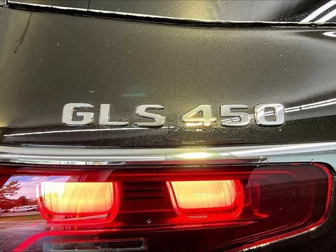 New 2026 Mercedes-Benz GLS 450 4MATIC image 6