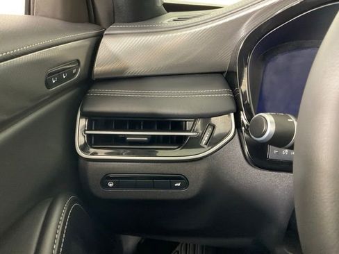 Used 2025 INFINITI QX60 Luxe w/ Black Edition image 18