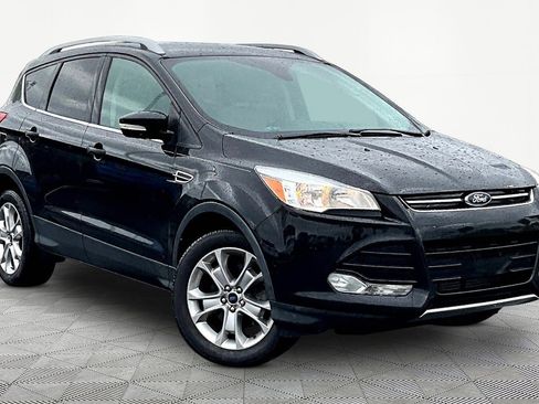 Used 2016 Ford Escape Titanium image 3