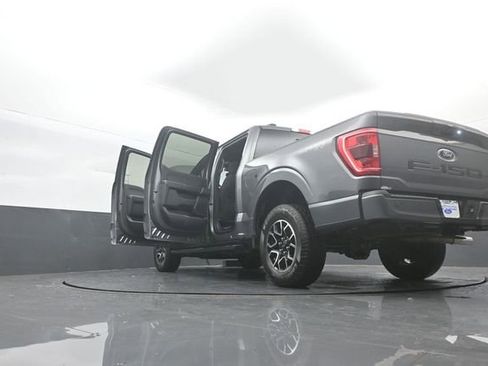 Certified 2022 Ford F150 XLT w/ Equipment Group 302A High image 38