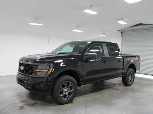 New 2026 Ford F150 STX w/ Equipment Group 200A AWD/4WD image 3
