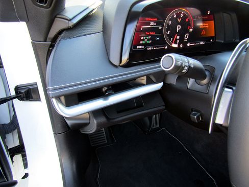 Used 2023 Chevrolet Corvette Stingray Coupe image 15