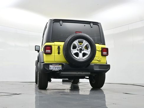 Used 2023 Jeep Wrangler Sport S image 49