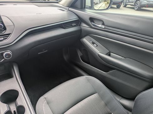 Certified 2021 Nissan Altima 2.5 S image 15