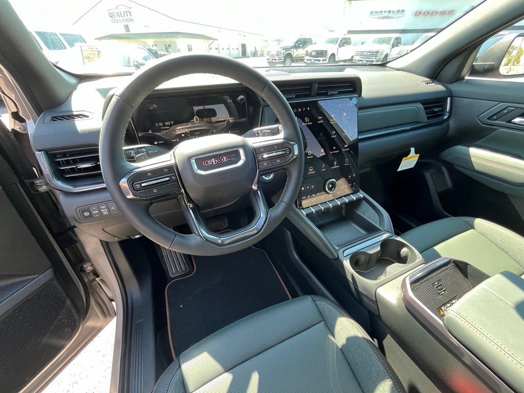 New 2027 GMC Terrain AT4 w/ Convenience Package III AWD/4WD image 10