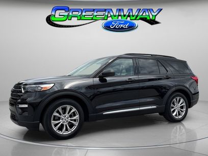 Certified 2024 Ford Explorer XLT w/ Equipment Group 202A