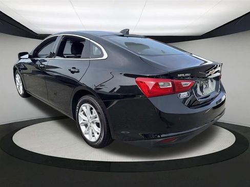 Used 2025 Chevrolet Malibu LT image 10