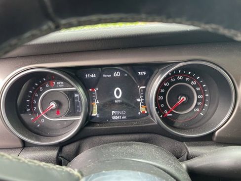 Used 2020 Jeep Gladiator Rubicon AWD/4WD image 10