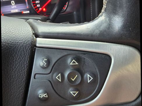 Used 2014 GMC Sierra 1500 SLE image 24