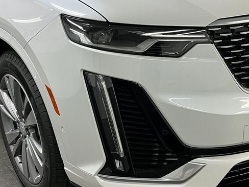 New 2025 Cadillac XT6 Premium Luxury w/ Technology Package image 10