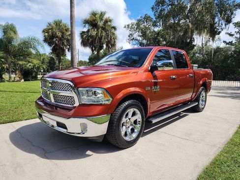 Used 2013 RAM 1500 Laramie AWD/4WD image 1