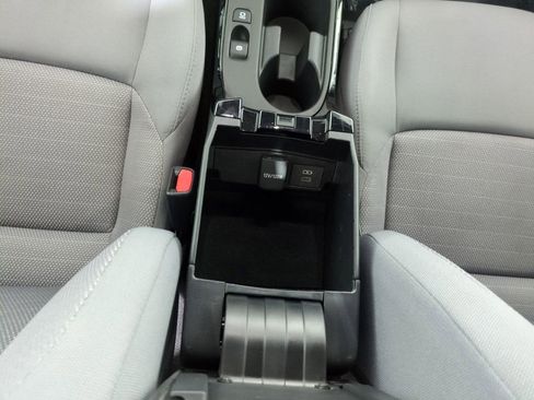 Used 2024 Toyota Corolla SE image 26