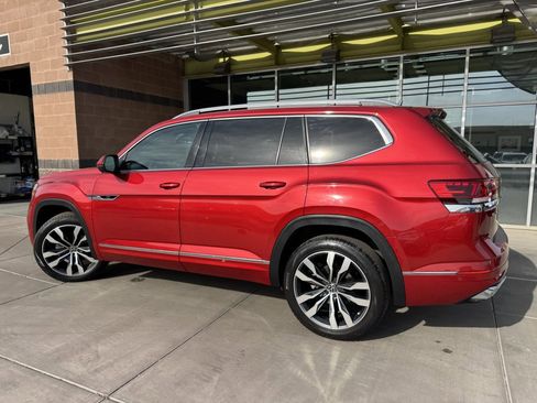 Used 2023 Volkswagen Atlas SEL Premium image 5