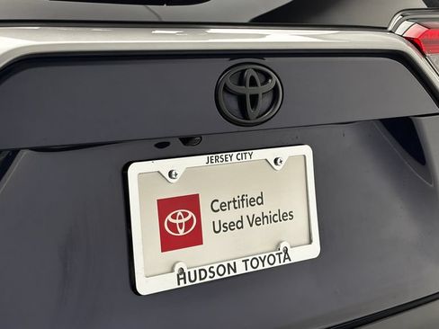 Used 2023 Toyota RAV4 Limited AWD/4WD image 8