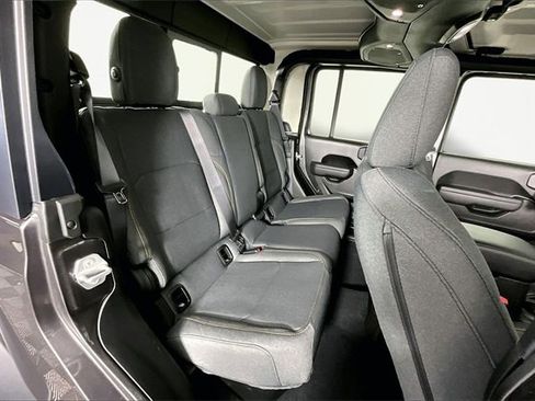 New 2026 Jeep Gladiator Sport image 11