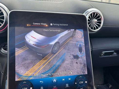 Used 2022 Mercedes-Benz SL 55 AMG 4MATIC image 26