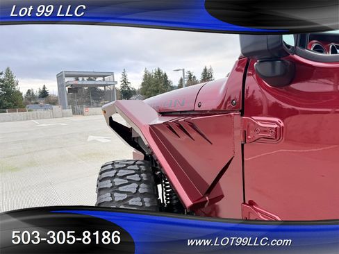 Used 2021 Jeep Gladiator Rubicon w/ Trailer Tow Package AWD/4WD image 73
