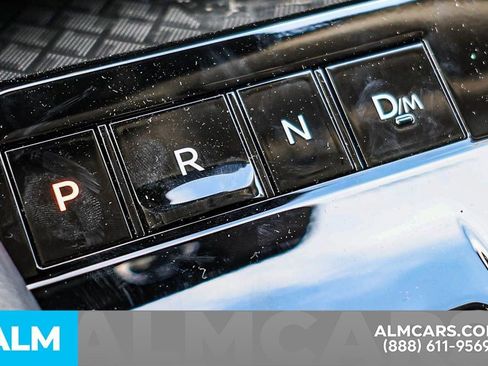 Certified 2025 Nissan Murano SV image 51