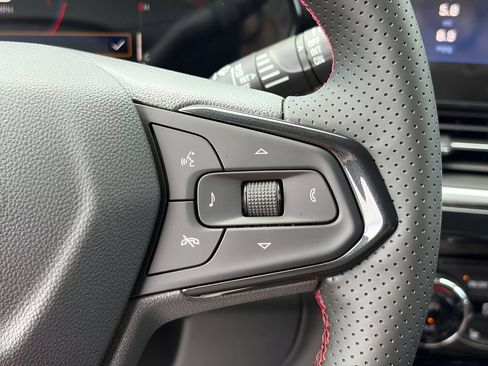 New 2026 Chevrolet Trax RS w/ Driver Confidence Package FWD image 19