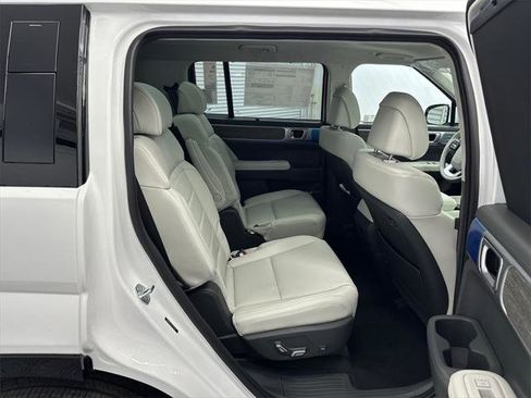 New 2026 Hyundai Santa Fe Calligraphy image 17