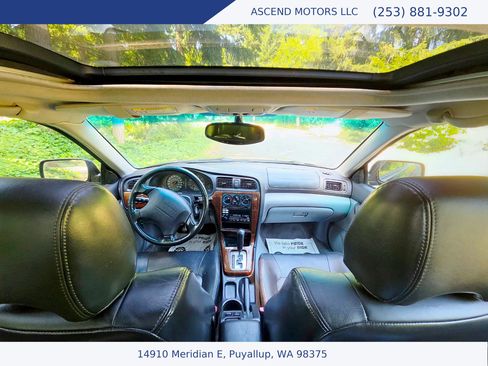 Used 2001 Subaru Outback Limited AWD/4WD image 13