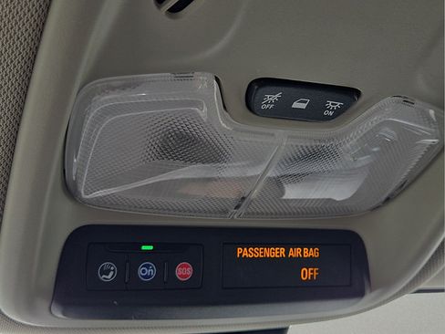 Used 2025 Buick Encore GX Preferred FWD image 12