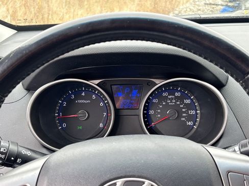 Used 2014 Hyundai Tucson SE image 21