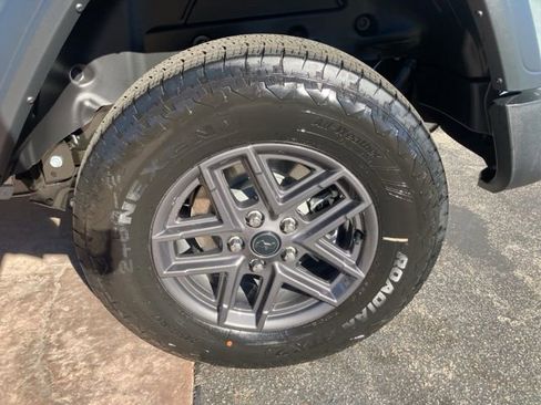 New 2026 Jeep Wrangler Unlimited Sport image 27