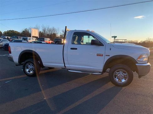 Used 2012 RAM 2500 ST w/ PWR & Remote Entry Group image 4
