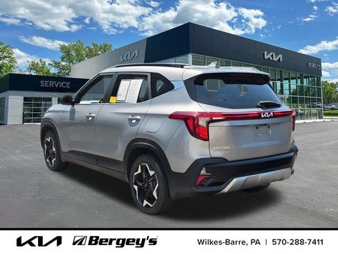 Certified 2024 Kia Seltos EX AWD/4WD image 7