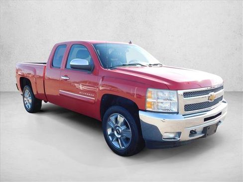 Used 2012 Chevrolet Silverado 1500 LT image 3