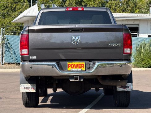 Used 2016 RAM 3500 Tradesman w/ Chrome Appearance Group AWD/4WD image 5