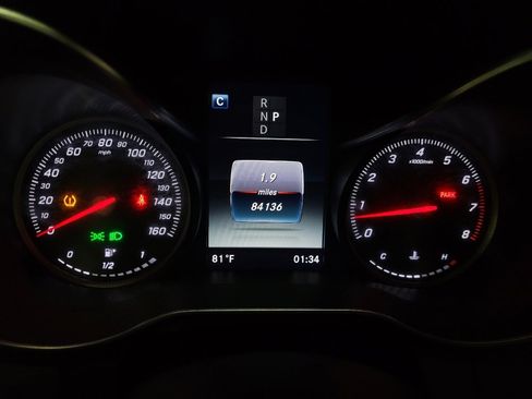 Used 2018 Mercedes-Benz C 300 Sedan w/ Premium Package image 23